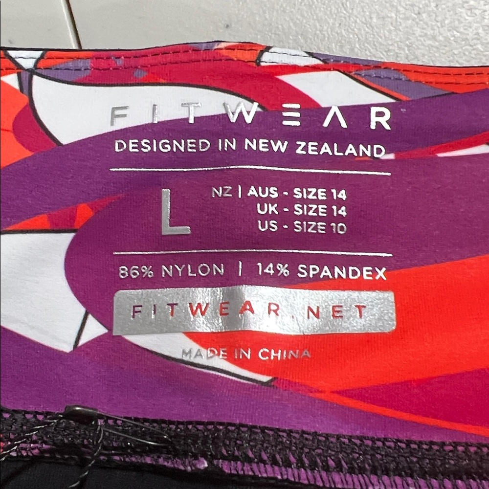 Fitwear - Floral Side-Stripe Black Leggings